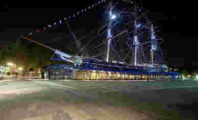 Cutty Sark Side View Night Web